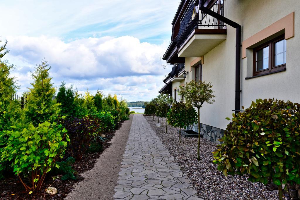 Willa Dabrowa Dąbrówno Esterno foto